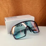 Gafas fotocromaticas deportivas - Img 57267650