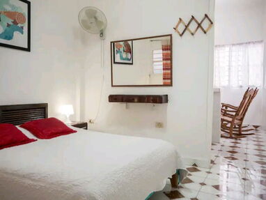 ⭐ Renta apartamento independiente hasta 3 personas con 1 habitación,1 baño, agua fría y caliente, cocina,WiFi, teléfono - Img 61560906