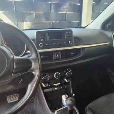 Vendo KIA PICANTO modelo 2023 del año 2024 papeles listos - 3/3