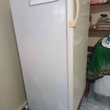 Refrigerador Haier con congelador – Compacto y en buen estado - Img 126418220
