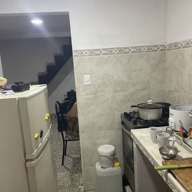 Apartamento remodelado un cuarto amplio - Img 124048664