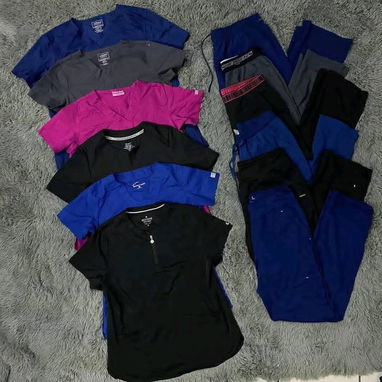 🔵 Pacas de uniformes o pijamas médicos 🔵 - Img 120436409