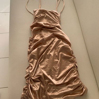 Vestidos y pantalón de brillo - 3/4