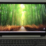 💻🔥 Se vende laptop Lenovo de uso funcionando perfectamente 🔥💻 - Img 55923625