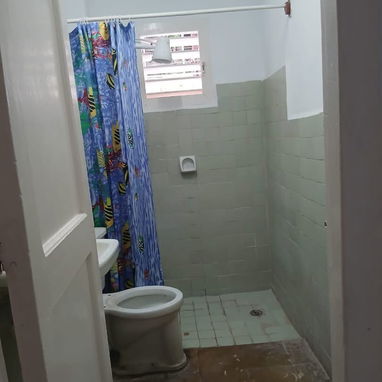 🛵✨ ¡CASA EN VENTA EN GUANABACOA! ✨🏡 - 8/9