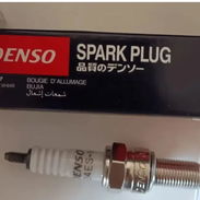 Vendo bujia DENSO japonesa para moto susuki - Img 53326948