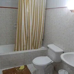 IG Casa de renta con piscina y respaldo energético cerca del mar en la playa Boca Ciega. Alquiler de casa GUA-003 - 6/10