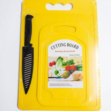 Set de 2 tablas de cortar con cuchillos - Img 124234356