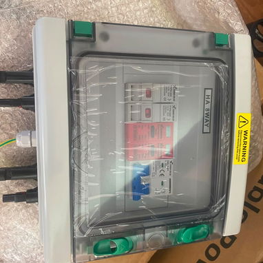 Caja de protección para panel solar (brequera) $70 USD - 2/4