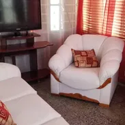 🪶 Apartamento en Planta Alta – Nuevo Vedado - Img 55029169