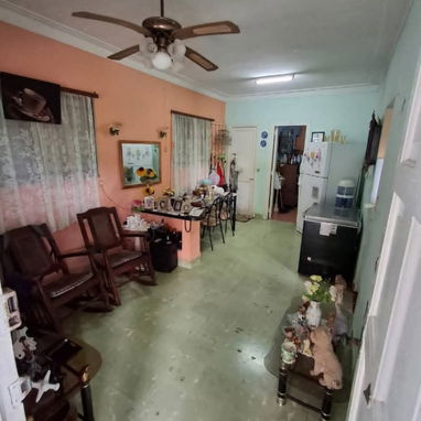 Casa Independiente en venta en Sevillano. - 3/6