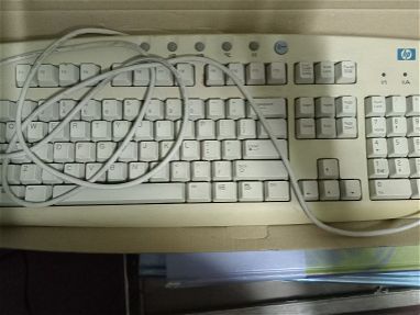 Vendo teclado usb de computadora - Img 69279641