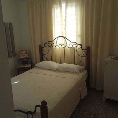 🌴✨ Casa en renta en Varadero a solo 150 metros de la playa ✨🌴 - Img 115447574