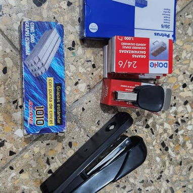 Materiales de oficina y muchas cosas mas.. EXELENTES PRECIOS de uso y nuevas - Img 111909776