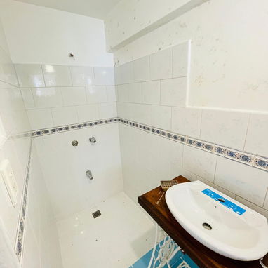 Excelente oportunidad de inversión en el Vedado ⚡️ - Img 121294643