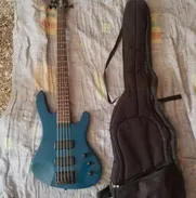 Bajo eléctrico Washburn 5 cuerdas - Img 49823668
