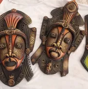 Máscaras africanas y plantas de jardin - Img 50754182