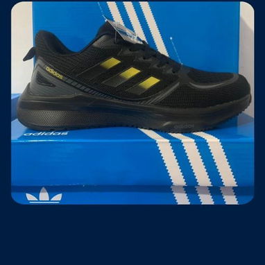Adidas - 7/10