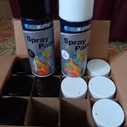 Pintura spray blanco y negro brillo - Img 54750221