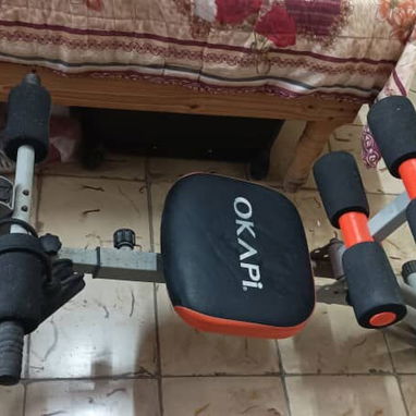 Bicicleta estática y silla de ejercicios en venta - Img 122929380