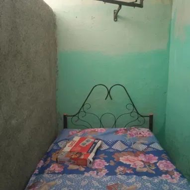 ✅️*Se vende 🏡 puerta de calle en Arroyo* ✅️*Todos los papeles en regla📰listo para cambio de concepto de placa y mampos - Img 121851661