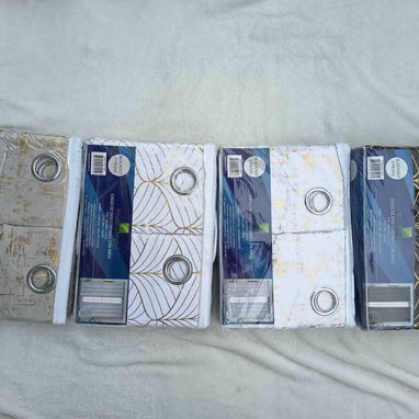 🔹 Juego de 2 Cortinas Blackout 🪟 💰 Precio: 30 USD - 6/10