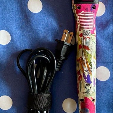 Se vende cepillo térmico para cabello Calista. Ver info en https://calista.digiphy.it/triangl. - 2/3