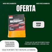 🚗✨ ¡Dile adiós a los rayones y manchas! Con nuestra toalla de microfibra 40x40cm, tu auto quedará impecable en minutos - Img 56263681