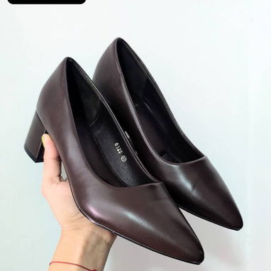 Zapatos para dama de uso en perfecto estado (tallas 36.5 y 37). - 2/2