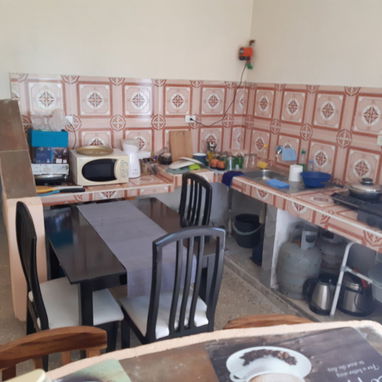 Renta alquiler casa independiente apartamento Facultad Julio Trigo, con Corriente 24h - 8/10