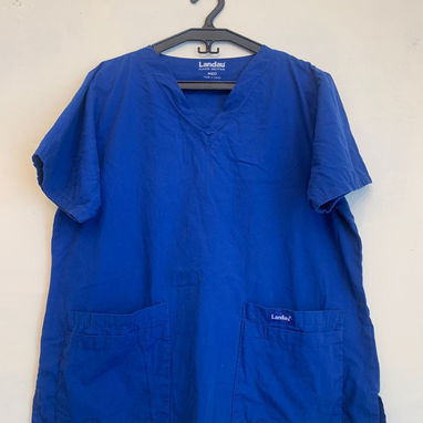 Piezas superiores de Pijamas Médicos - 8/9