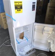 Frió Refrigerador de 7 pies - Img 45689459