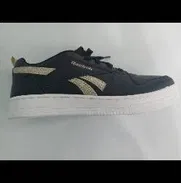 Vendo tenis Reebok originales,nuevos,# 37,solo en 25 USD (Ganga). - Img 49421251