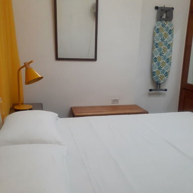 RENTA LINEAL APTO, 1 HABITACIÓN CON RESPALDO Y WIFI, VEDADO, CERCA DE HOSPITALES - 5/10