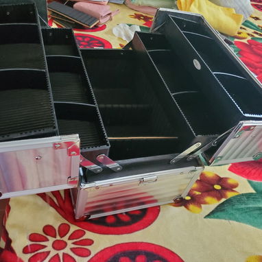 Vendo cajita de maquillaje - 3/3