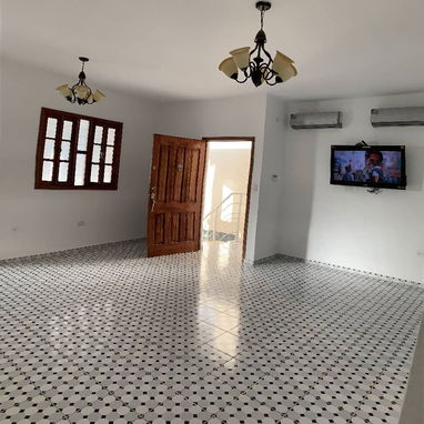 Hermosa propiedad de 2 niveles en Playa, Miramar - Img 121233838