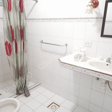 RENTE hostal de 6 habitaciones triples con Qba Hostin 360 en Santiago de Cuba. - 4/10