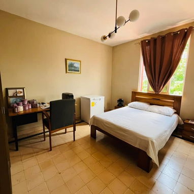 Ref #88. Ofertaaa espectacular casa independiente a la venta en Playa en excelente estado!!!! - 8/10