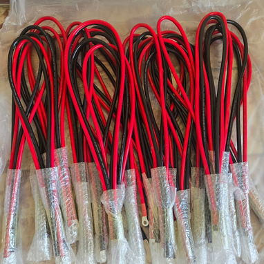 Pareja de Cable de 1 metro cobre puro para conexión de inversor a baterías 25mm² con terminales en las puntas - 2/2