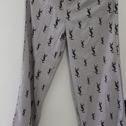 Pantalón de mujer Nuevo. Talla M - Img 57895602