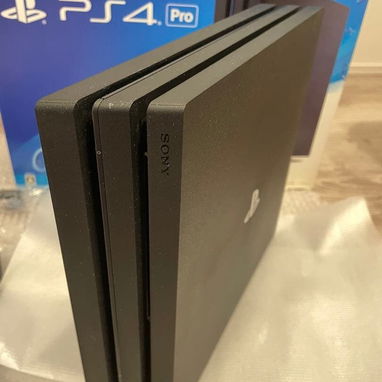 Consola PlayStation 4 Pro de 1 TB color negro azabache con mando inalámbrico y cables HDMI. - Img 125247990