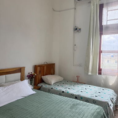 Apartamento en Carlos 3 con vistas a la Plaza - Img 122331041