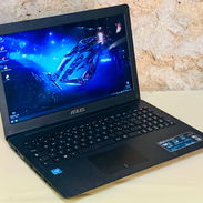 Laptop Asus como nueva Equipo confiable con rendimiento ideal para algunos juegos y trabajos de programación informática - Img 55743247