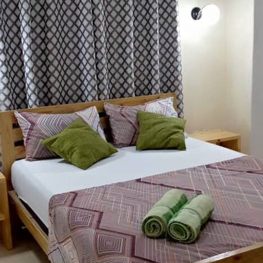 Renta de apartamento por tiempo indefinido en el Vedado, La Habana - Img 105076070