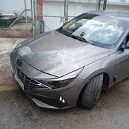 ❤️ HIUNDAY ELANTRA 2022 0DETALLE DE CHAPISTERIA Y PINTURA TODO LE TRABAJA AL 100% ❤️ - Img 55365636