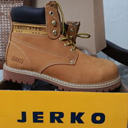 Botas Jerko (usa) - Img 55755639