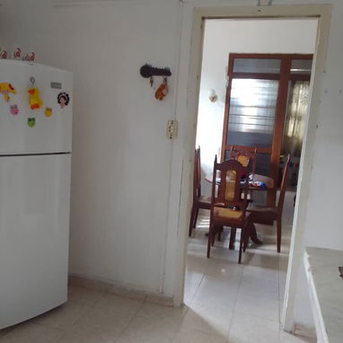 Se vende casa de dos pisos en Diez de Octubre - Img 127320646