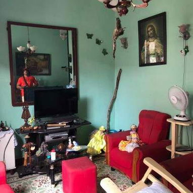 Se vende apartamento en Centro Habana. Ubicación céntrica cerca del parque del Curita. Tiene gas de la calle - Img 122577670