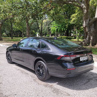Honda Accord 2025 🔥* - 2/4