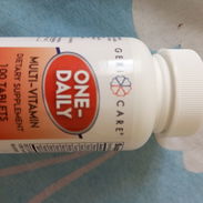 Multi vitamina de niño, Tylenol,Vitamina C - Img 56861803